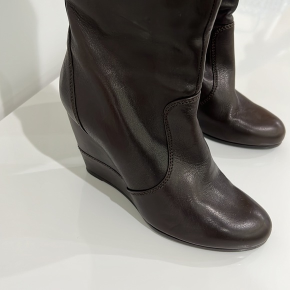 Fendi leather tall wedge boots 7 - Picture 2 of 12